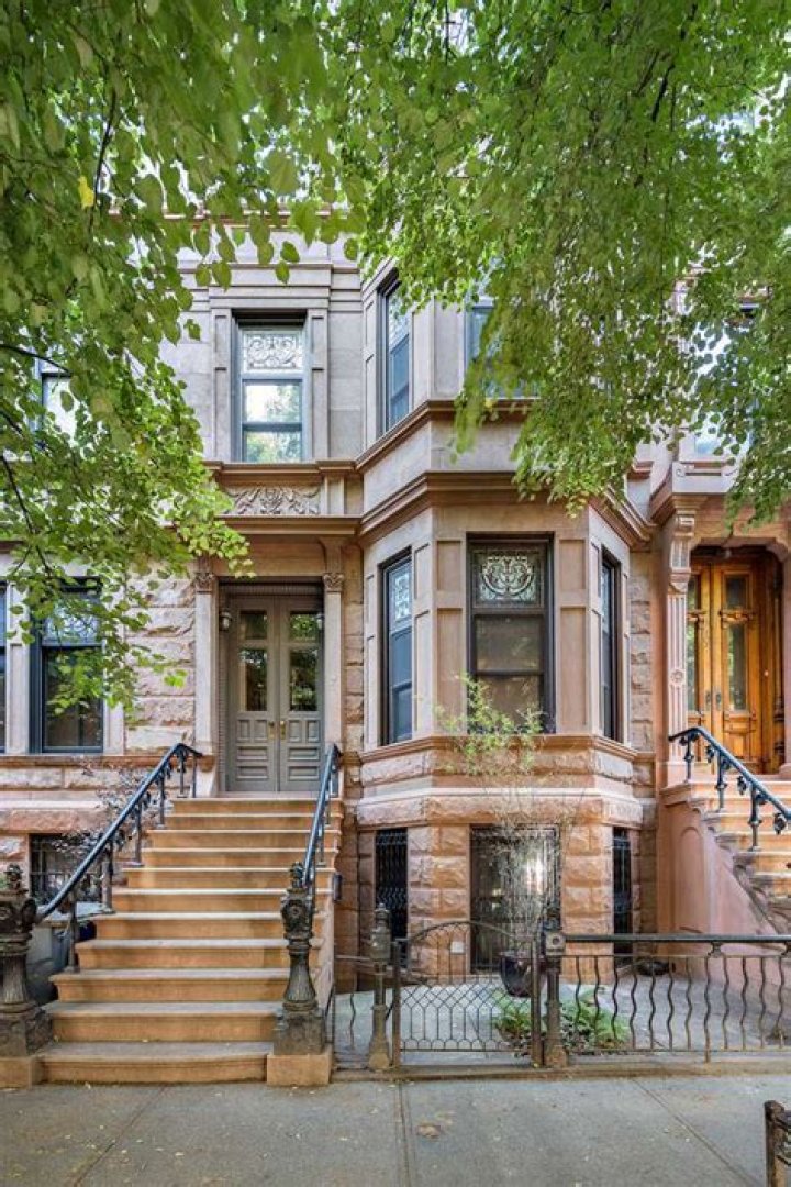 'Crooklyn' brownstone back on the market for $4.5 million