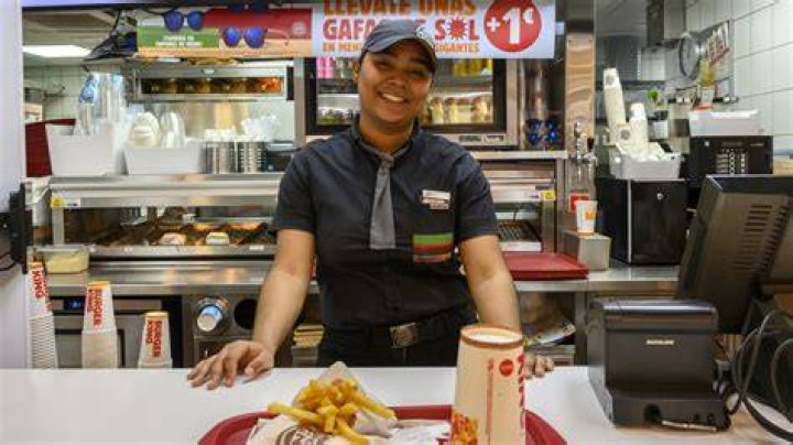 'Karen' tells Burger King worker uniform is a 'distraction'