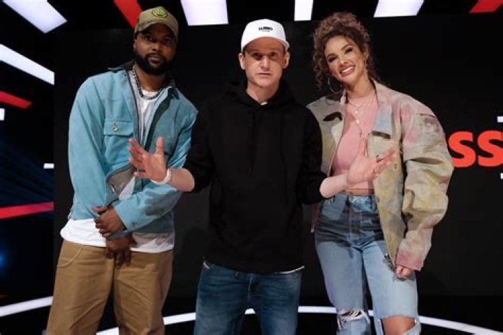 'SNL' abruptly cancels, reveals hosts who got yanked