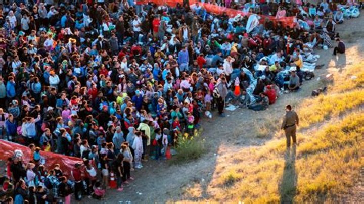 12,000 migrants cross Southern border in a single day Tuesday — highest total ever: sources