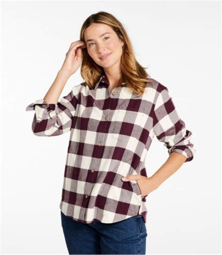 22 best women’s flannel shirts for cozy comfort in fall 2023