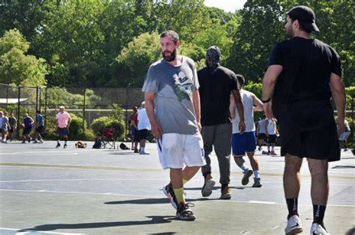 Adam Sandler takes no shots in Long Island pick-up basketball game