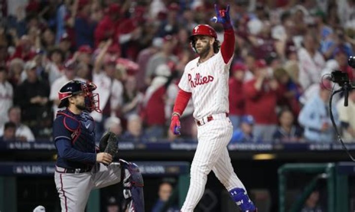 Alanna Rizzo apologizes for 'some jackoff' take on Orlando Arcia-Bryce Harper coverage