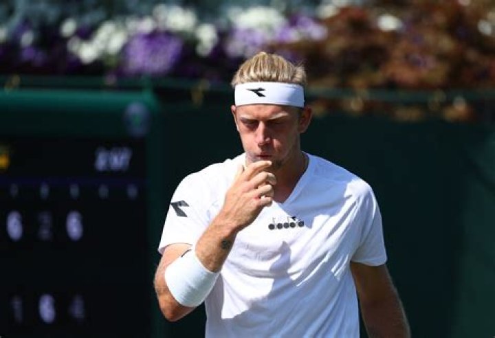 Alejandro Davidovich Fokina makes brutal Wimbledon mistake