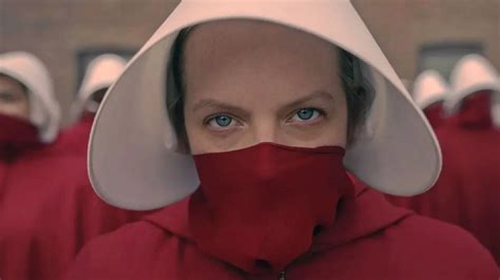 Alexis Bledel almost unrecognizable in ‘The Handmaid’s Tale’