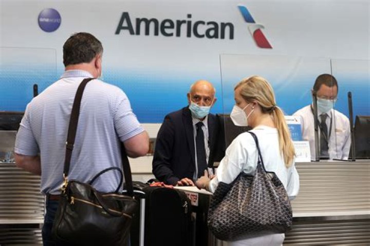 American Airlines admits hackers swiped personal data