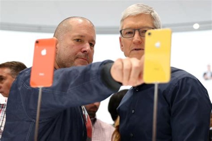 Apple star designer Jony Ive officially leaves company
