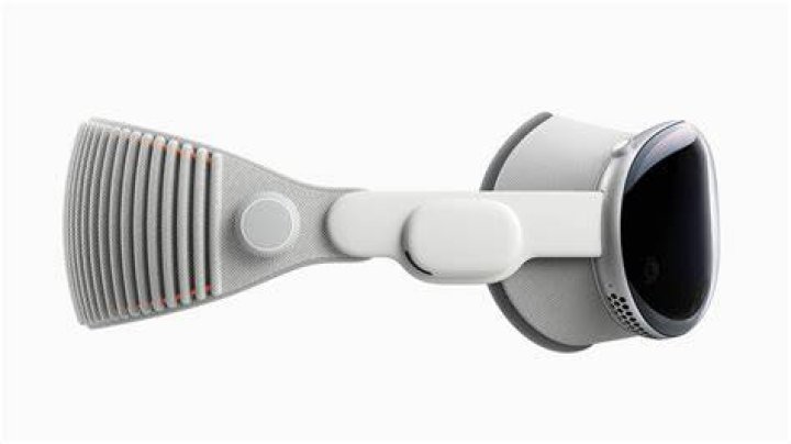 Apple Vision Pro blasted as '$3,500 chastity belt' for blocking porn