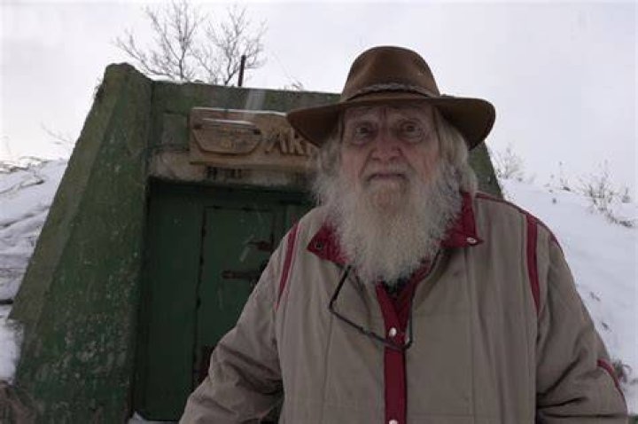 ‘Ark Two’ nuclear fallout shelter seemed crazy ’til coronavirus (Video)