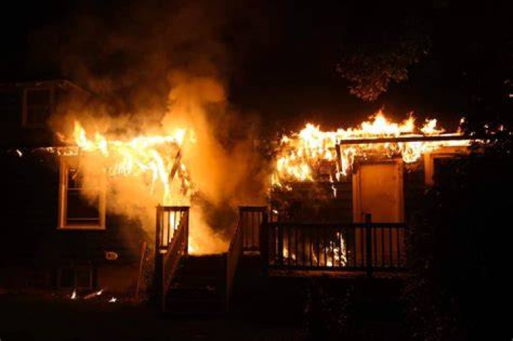 Arsonist torches Jewish student center at University of Delaware