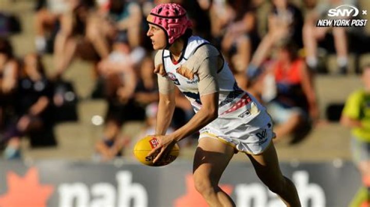 Australian footballer becomes first female athlete diagnosed with CTE (Video)