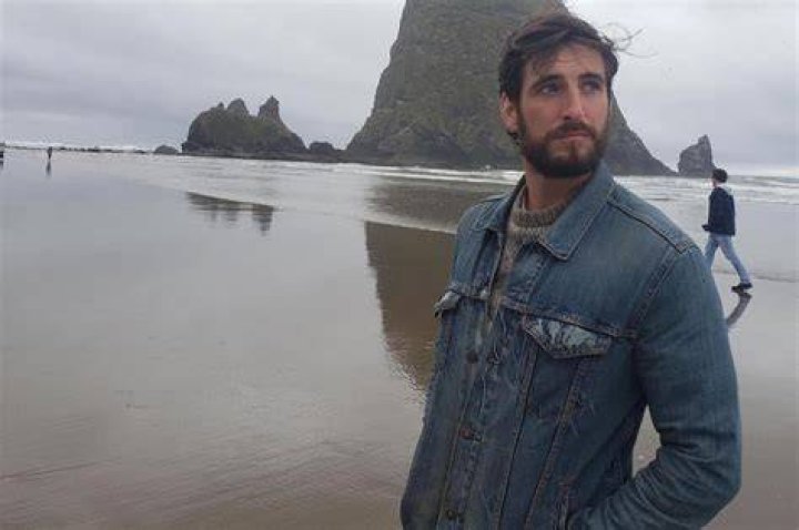 Barefoot hiker found dead after 100-foot fall in Arizona canyon