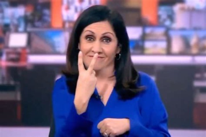 Behind-the-scenes clip emerges of BBC anchor flipping middle finger