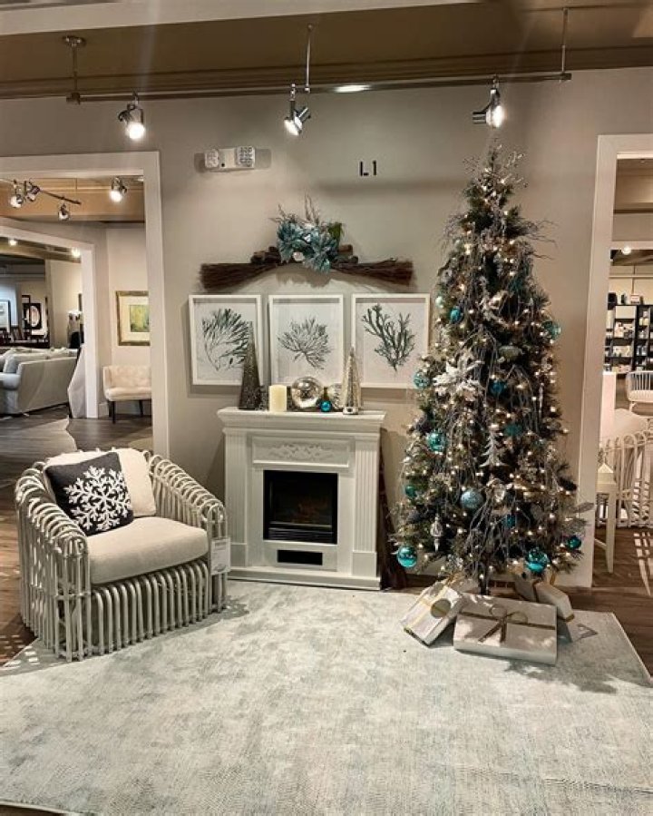 Best deals on furniture, decor