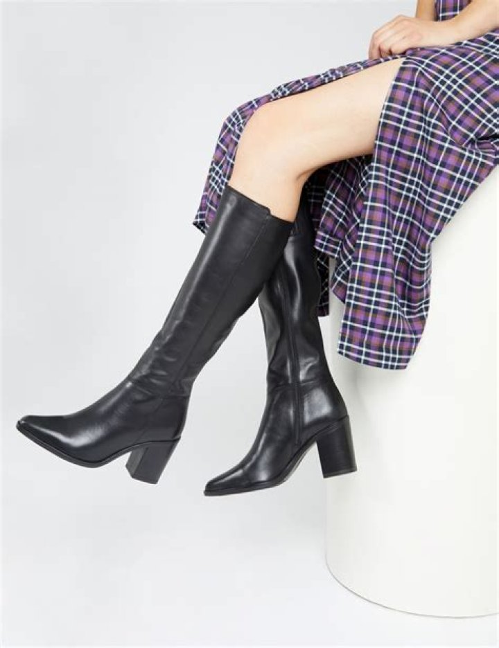 Best wide calf boots for women for functional fashion in 2023