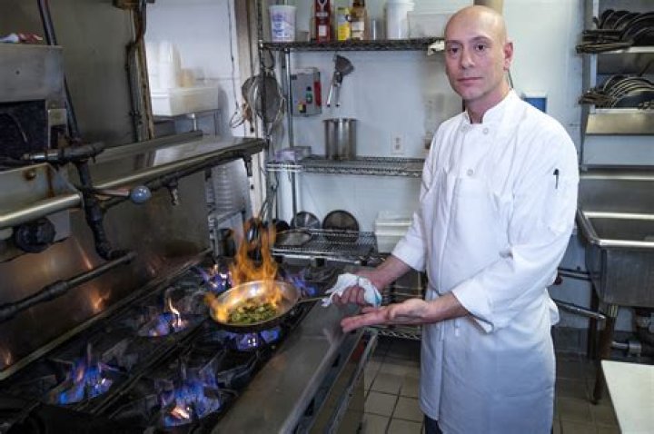 Biden administration gas stove ban would hurt NYC restaurants
