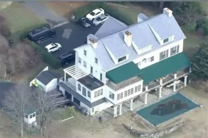 Biden refers to small 2004 kitchen fire as house burning down