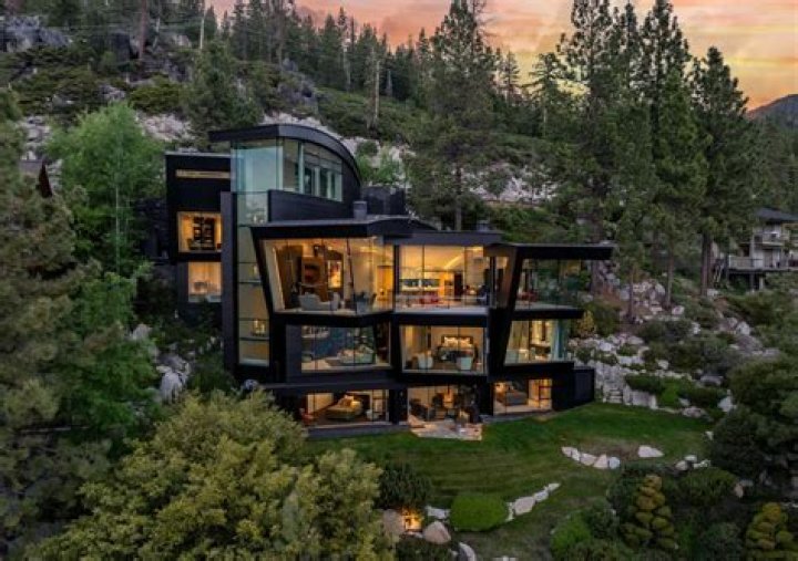 Bidens vacation at billionaire Tom Steyer's $18M Lake Tahoe mansion