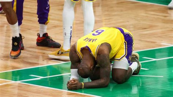 Bill Simmons heartbreak caught on camera after Celtics' Game 5 loss