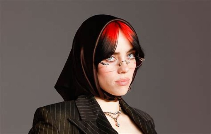 Billie Eilish slams Texas abortion laws during concert