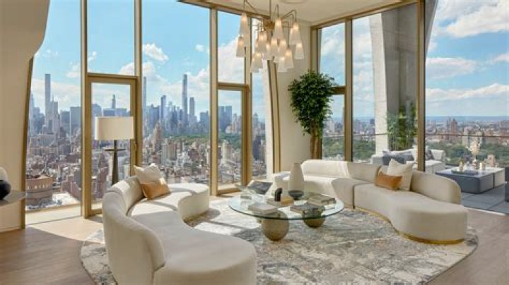 Billionaire's Row penthouse sells for $70.5M