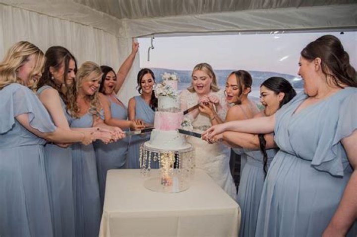 Bride left at altar during wedding carries on with party