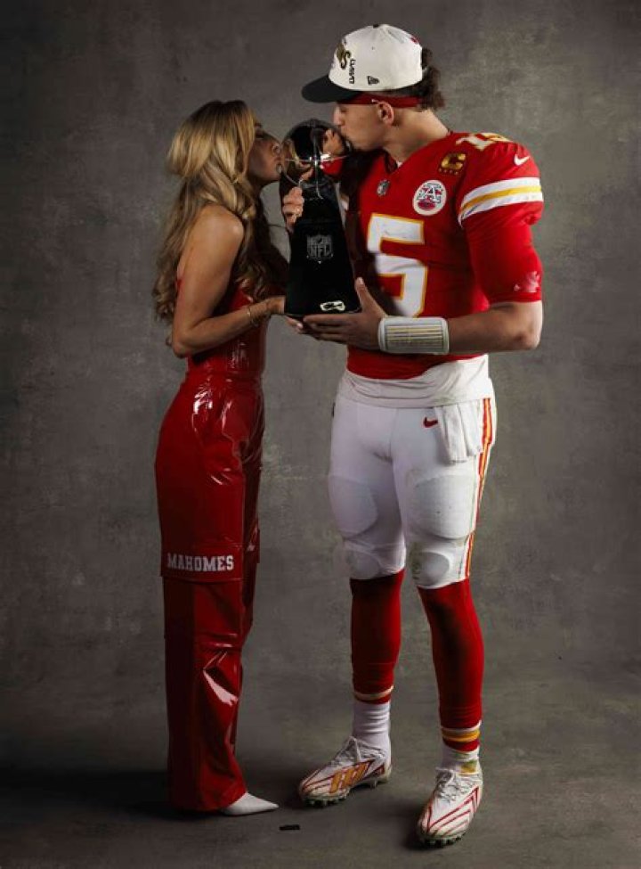 Brittany Mahomes shares sparkling Vegas outfit on Instagram