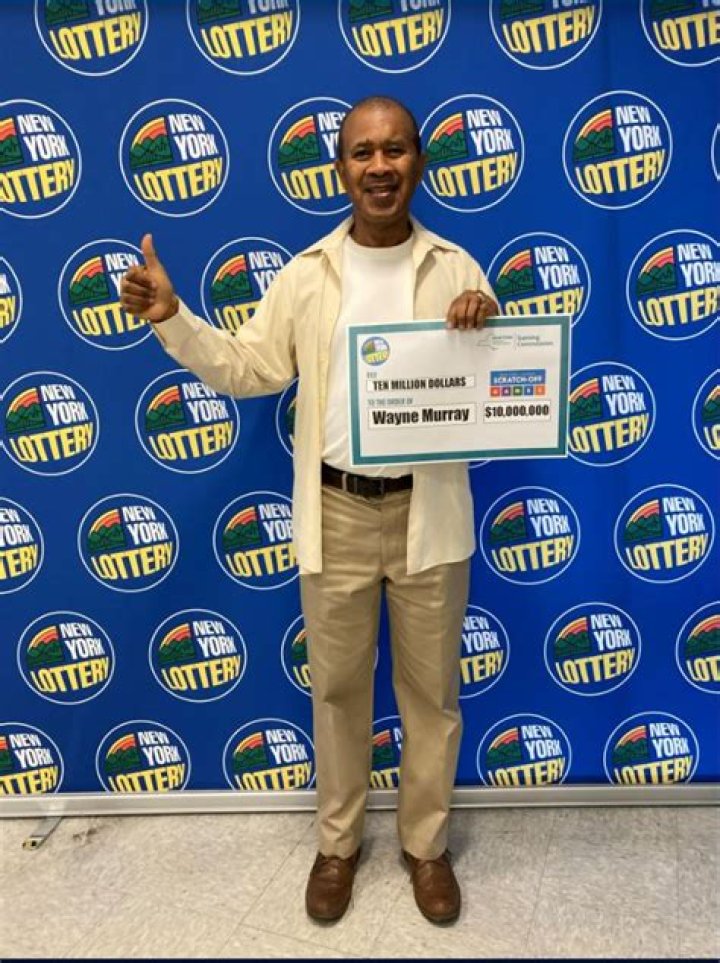 Brooklyn store yet to land tip for selling $10 M lottery tickets