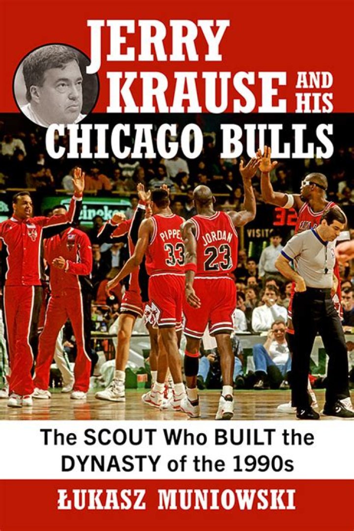 Bulls fans booing Jerry Krause's widow is revolting