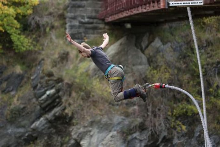 Bungee instructor’s poor English led to teen’s deadly plunge: court