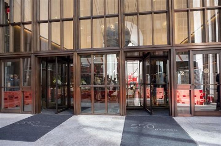 ‘C-Note’ leases – north of $100 per square foot – are enriching Manhattan