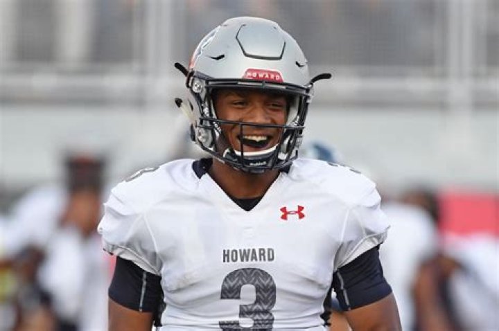 Cam Newton’s bro introduces himself in all-time college stunner