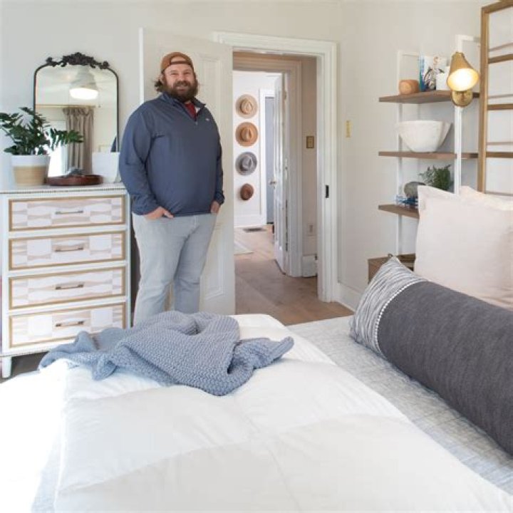 Cameron Diaz is right about 'separate bedrooms' for couples, sleep experts say — why it works