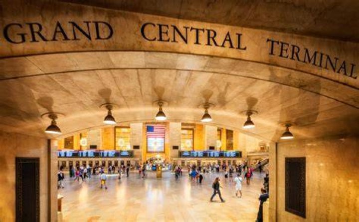 Campbell Apartment battles to stay in Grand Central Terminal