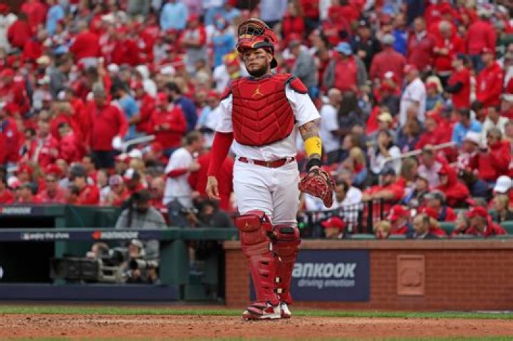 Cardinals implode in ninth to lose first wild card game vs. Phillies