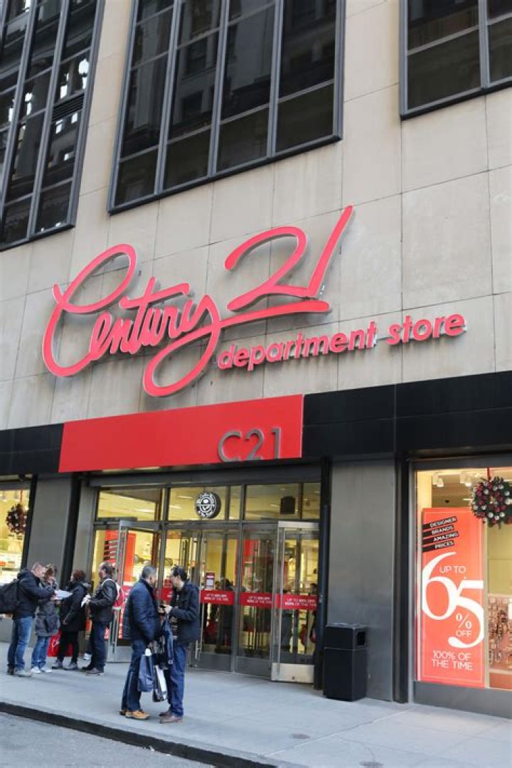 Century 21 to reopen famed Wall Street discount store May 16