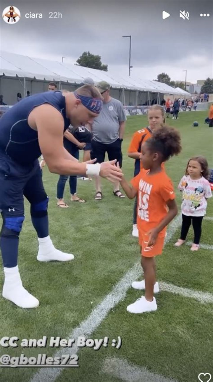Ciara brings kids to visit Russell Wilson at Broncos training camp