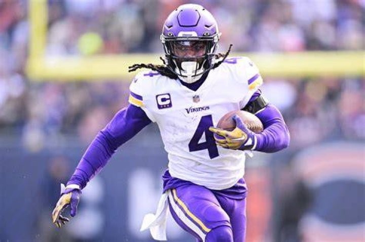 Could sign with Dolphins if Vikings release him