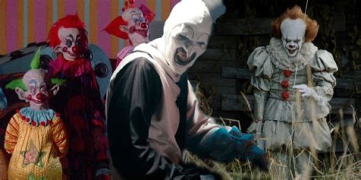 Creepy clowns spotted in another town trying to lure kids into the woods