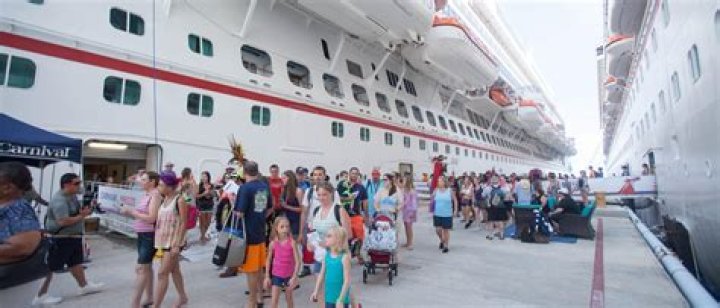Cruise ship passengers allegedly packed 112 bags of marijuana