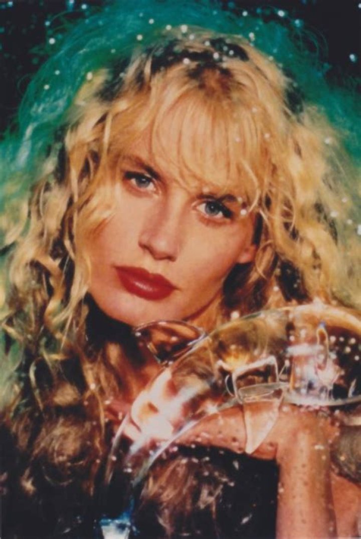 Daryl Hannah's naked butt makes 'Splash,' no longer censored on Disney+