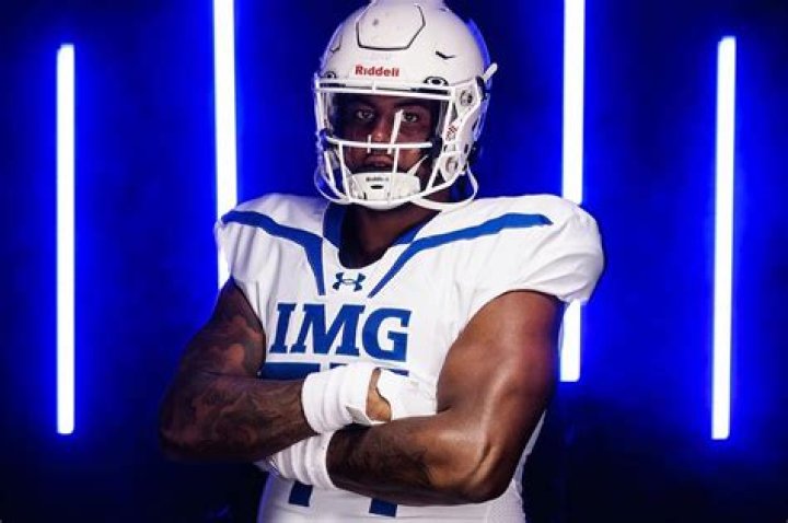 Deion Sanders, Colorado get five-star recruit Jordan Seaton