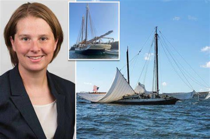 Doctor, 40, killed after mast snaps on 150-year-old schooner off Maine