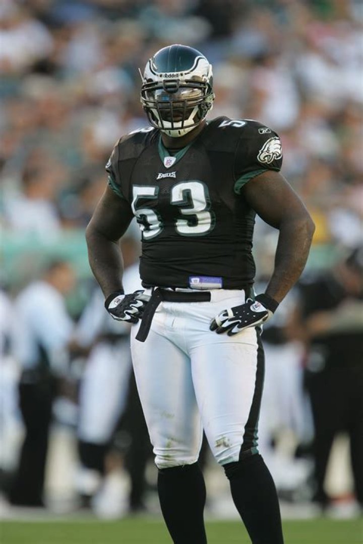 Ex-Eagles, Jets player Hugh Douglas' son and college roommate killed in Atlanta car crash