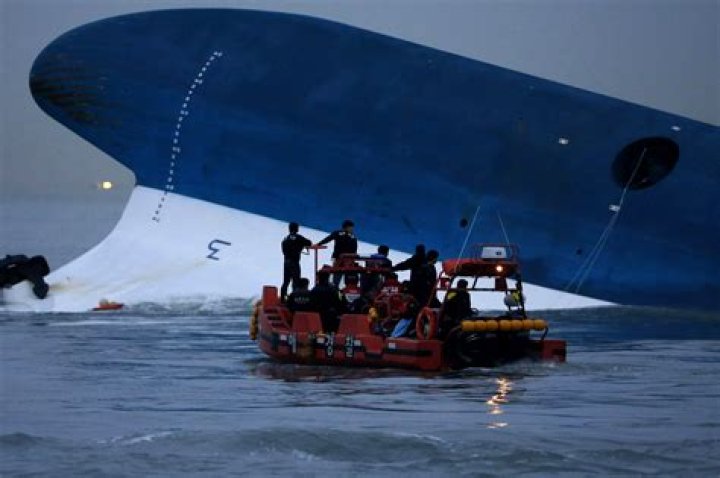 Ferry not evacuated because passengers would’ve faced ‘difficulties’: captain