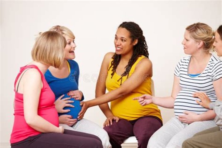 ‘FRIENDS’ PREGNANT PAUSE?