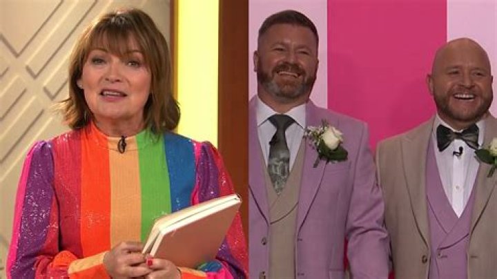 Gay wedding on PBS show 'Arthur' causes social media mania