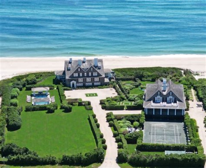 George Clooney not buying 'Hamptons of Portugal' mega-mansion