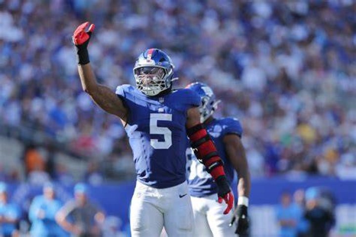 Giants' Kayvon Thibodeaux 'steadily' improving despite no sacks
