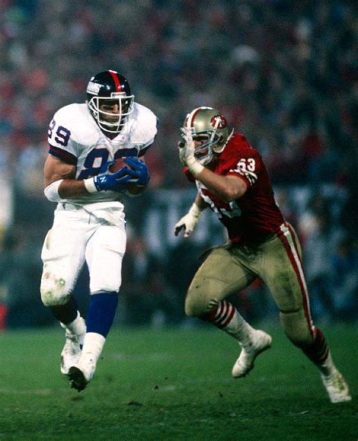 Giants legend Mark Bavaro reveals fight for his life